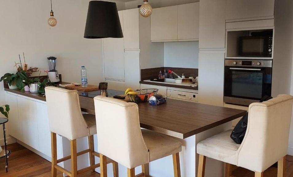 Chambre Lit 2 Personnes Dans Appartement Du Logeur Mandelieu Esterno foto